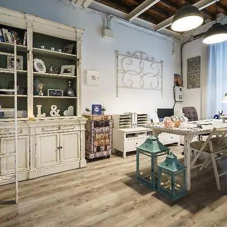 Apartment Minimal By Ele